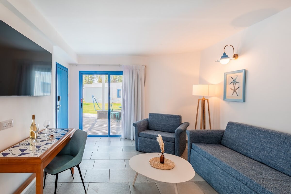 simplex360nahsholimroom-109-20