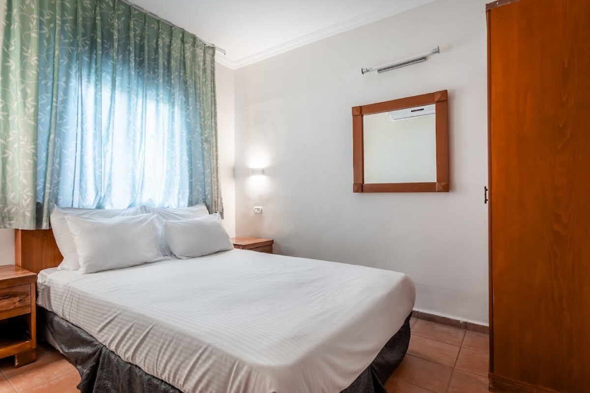 simplex360nahsholimroom-413-5