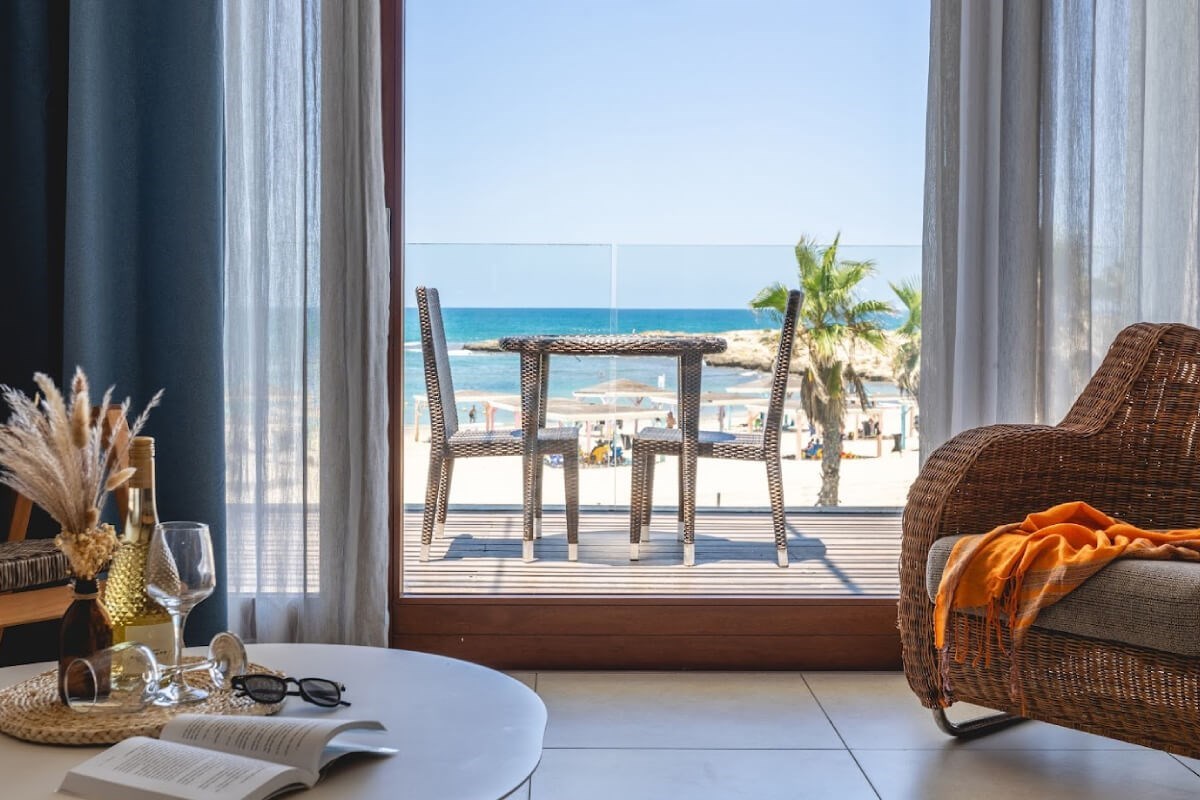 simplex360nahsholimroom420-7