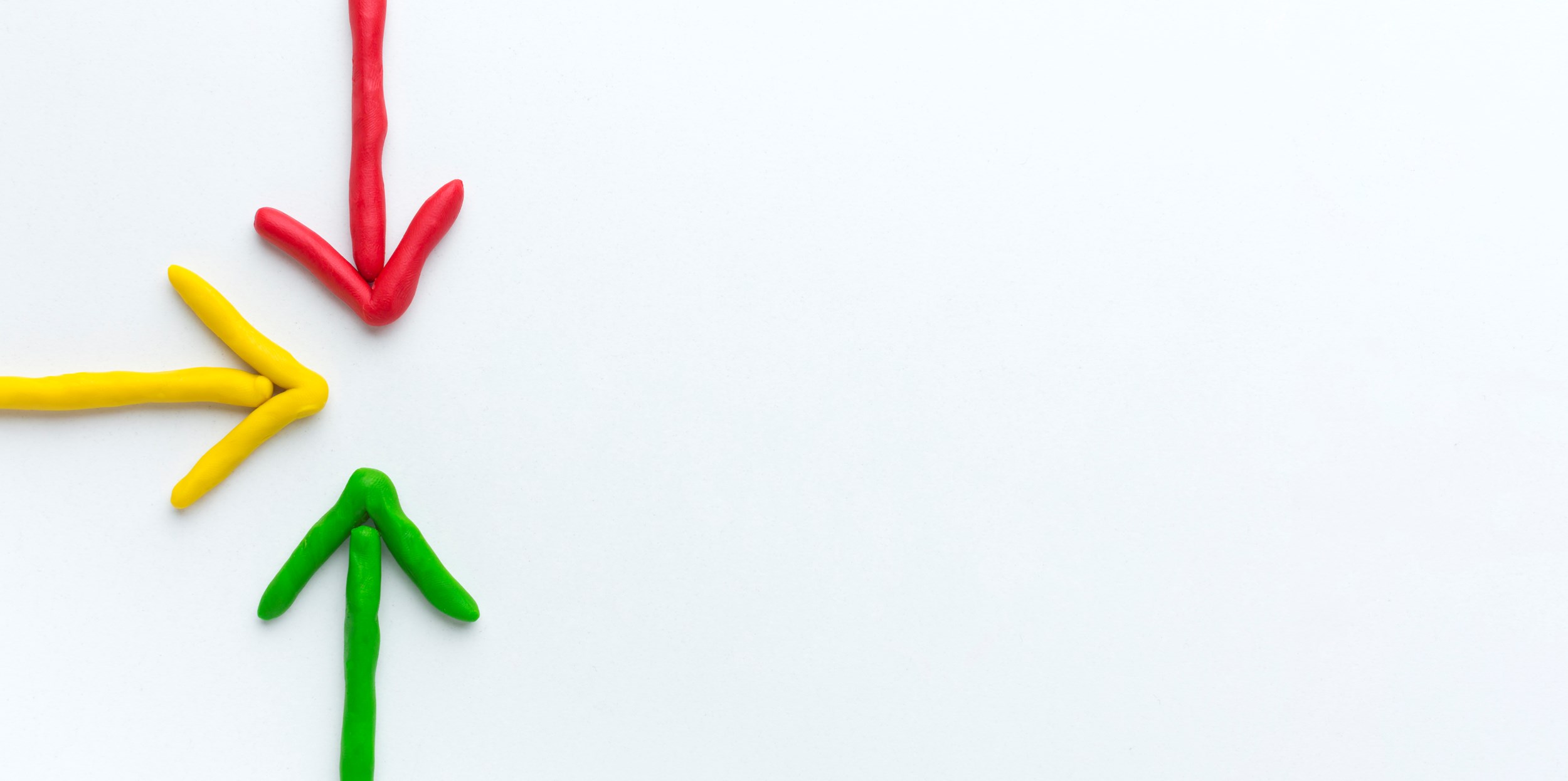 colorful-arrows-with-copy-space
