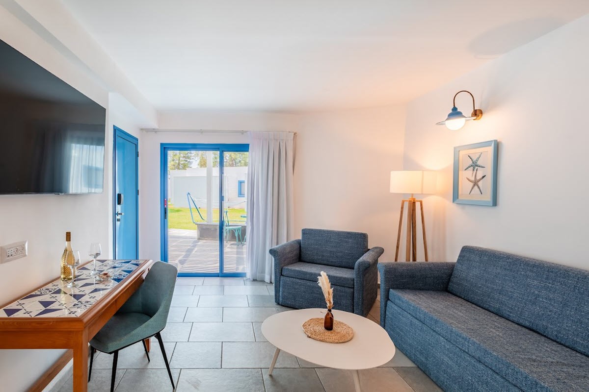 חדר בוטיק משפחתי יווני